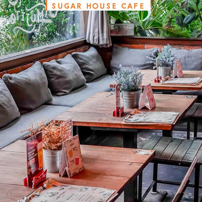 คาเฟ่เสรีไทย