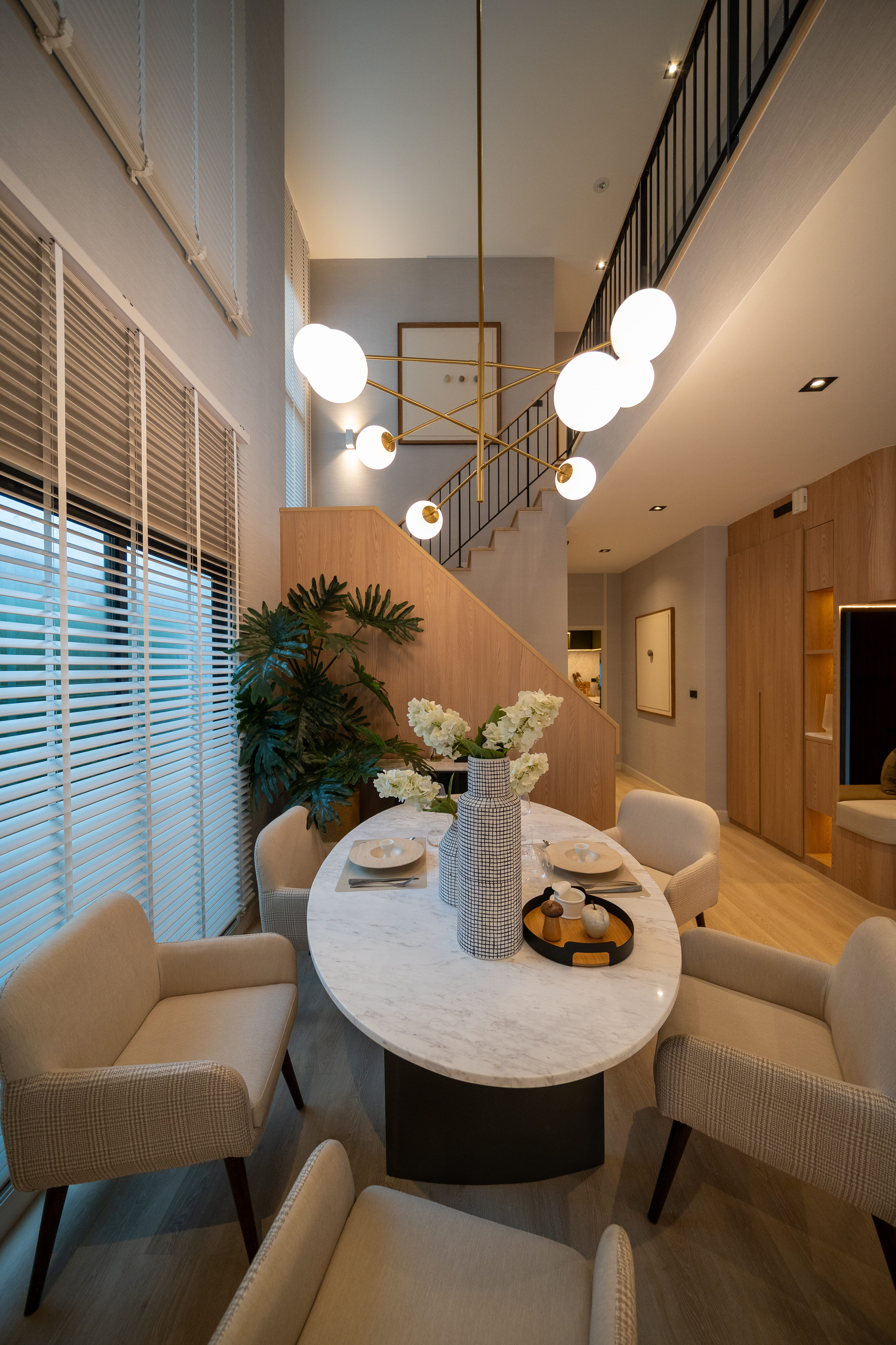 บันไดบ้านสไตล์ Mid Century