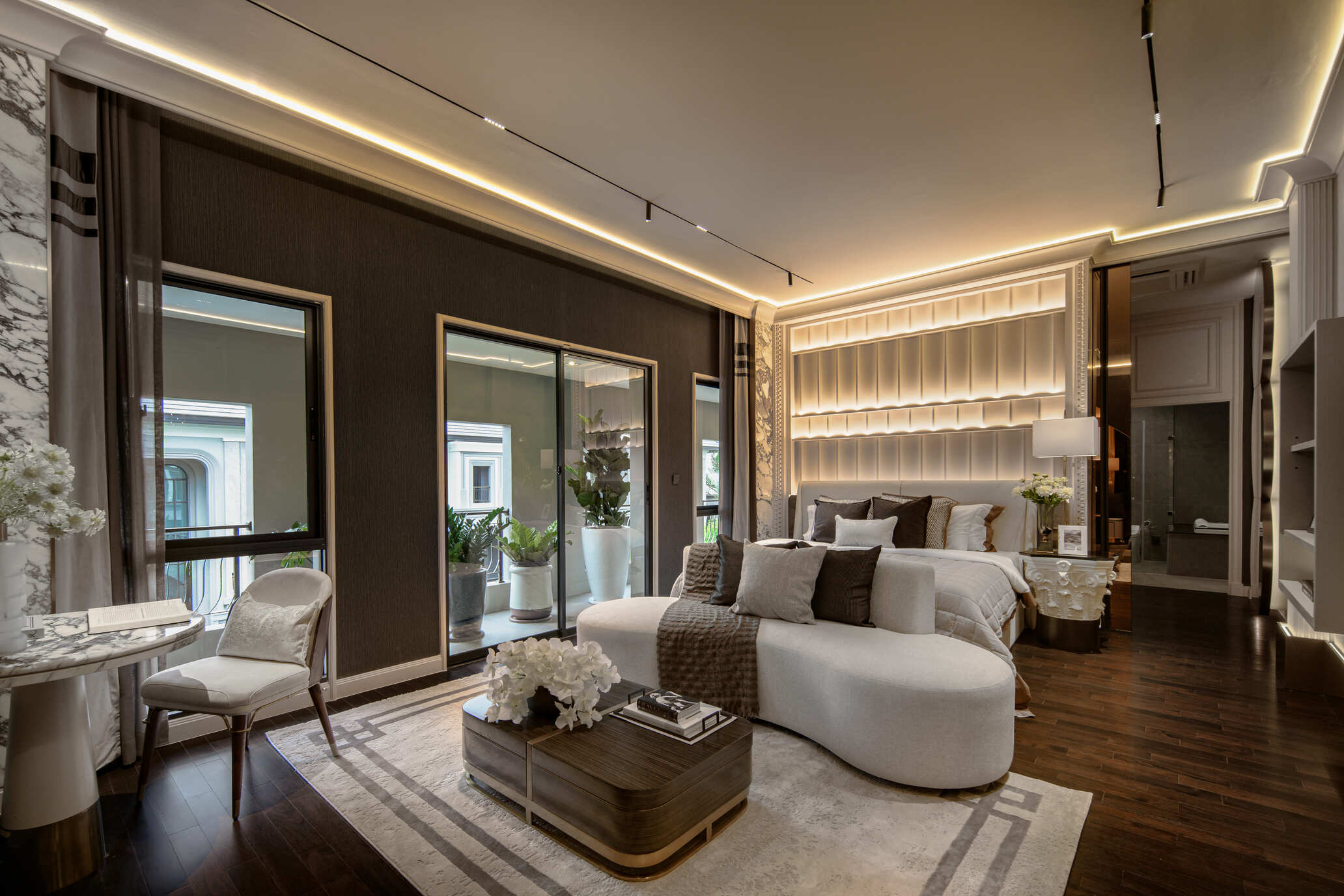 Luxury homes in the Krung Thep Kritha area