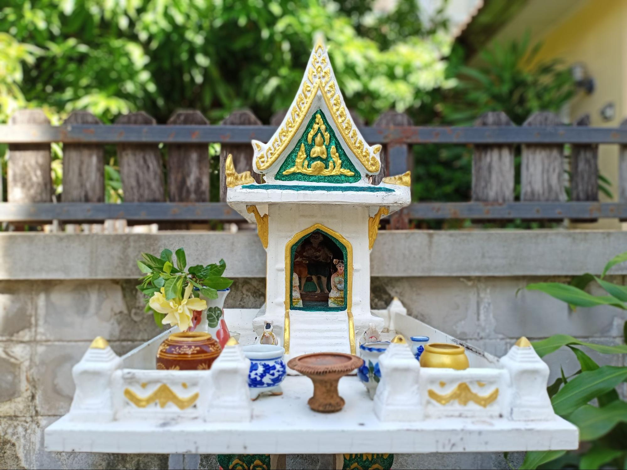 การไหว้เจ้าที่บ้านใช้ธูปกี่ดอก