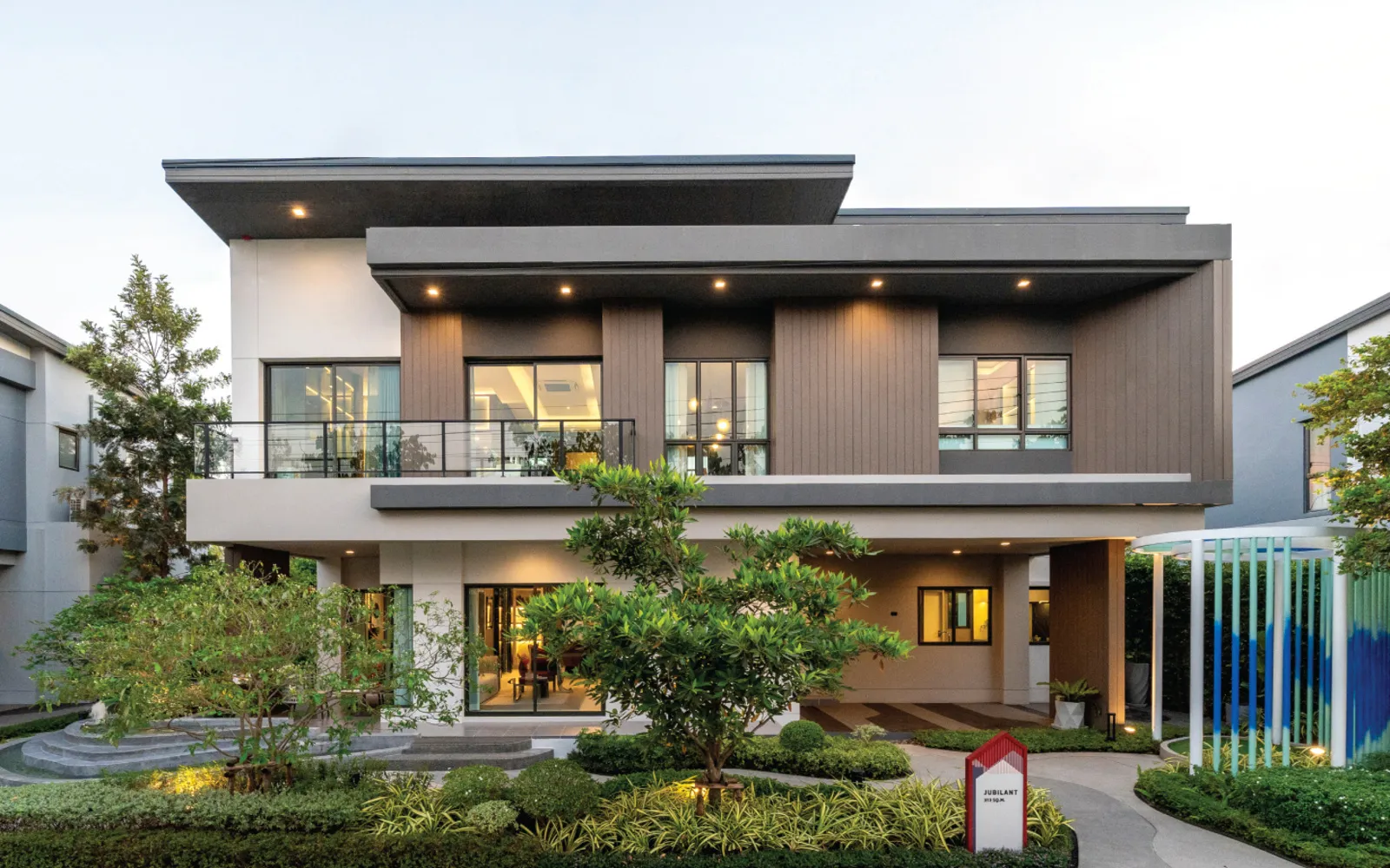 เวนิว ไอดี มอเตอร์เวย์ – พระราม 9 โครงการบ้านเดี่ยว SC Asset ห่างไกลจากแนวเสาไฟฟ้าแรงสูง