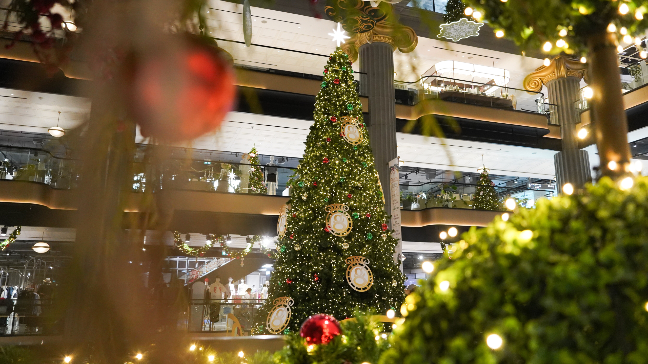 งานแสดงไฟ คริสต์มาส ปีใหม่ กรุงเทพ 2026 ตึกเกสร