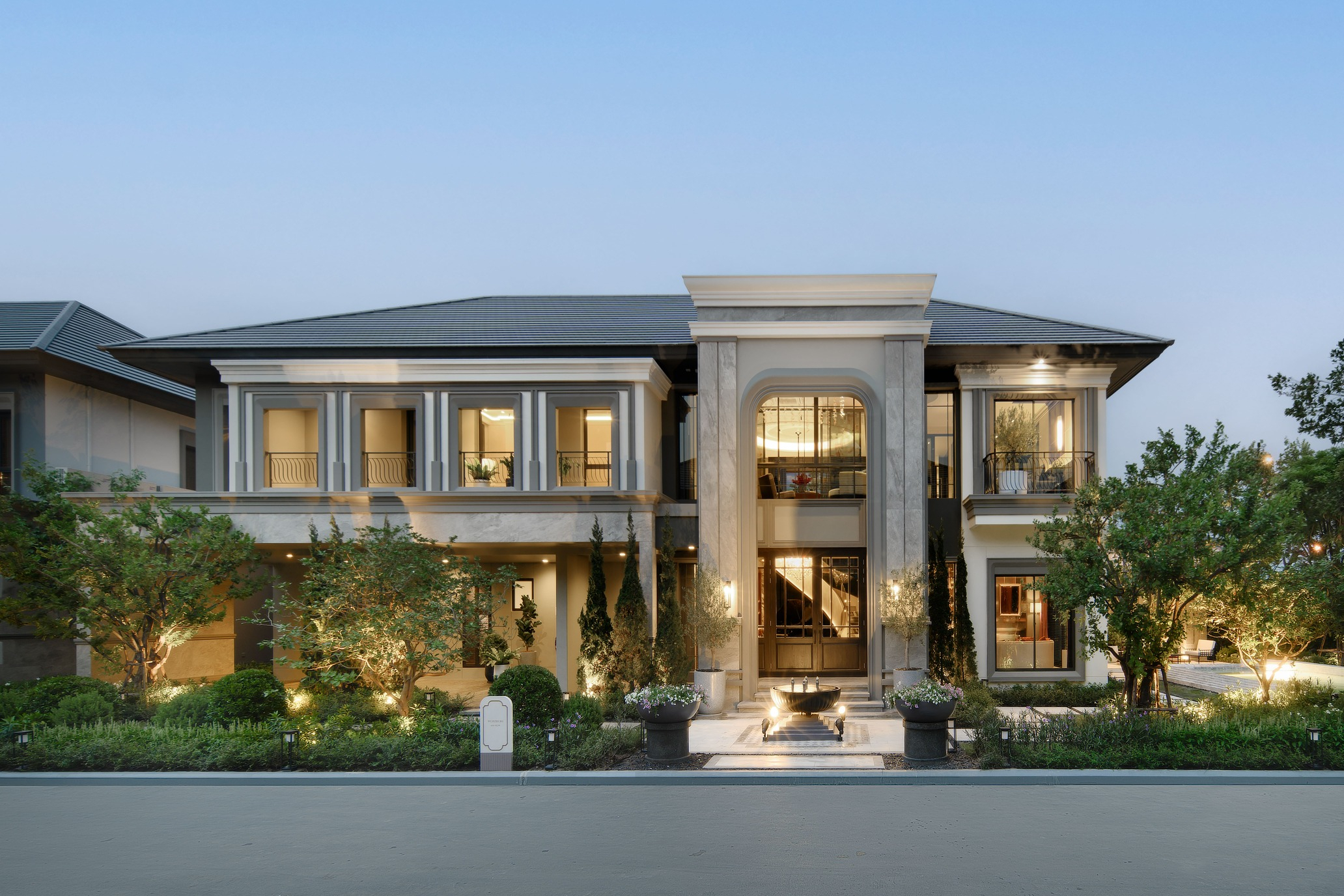 Luxury home project in Krung Thep Kritha