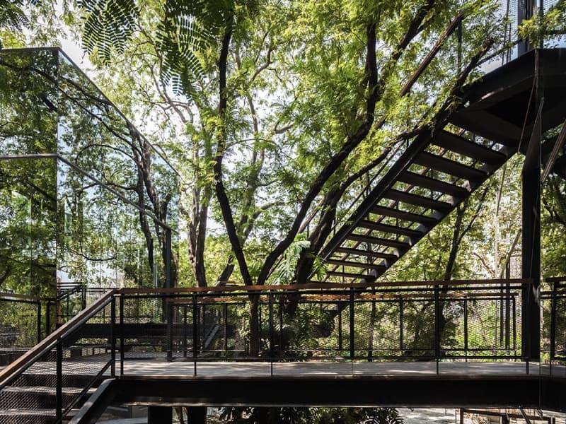 โลเคชั่นรอบพัฒนาการ