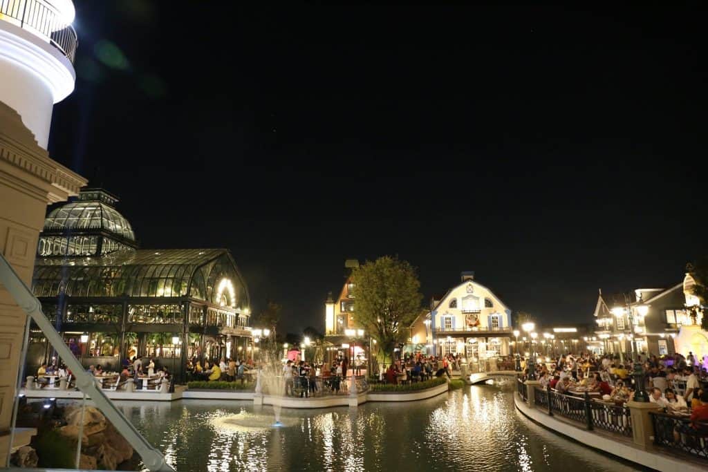 ร้านอาหารปีใหม่