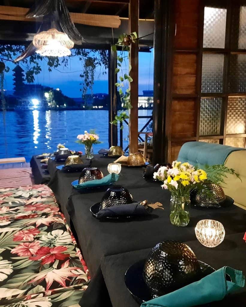 ร้านอาหารปีใหม่