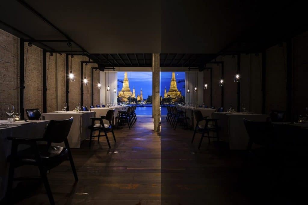 ร้านอาหารปีใหม่