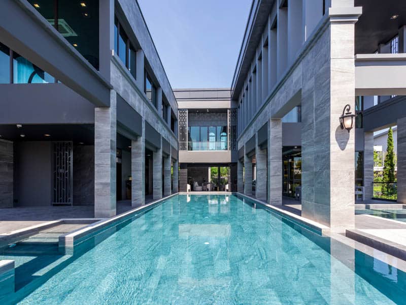 สระว่ายน้ำ คลับเฮ้าส์ ส่วนกลาง