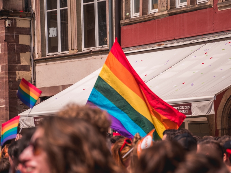 คู่รัก LGBTQ+