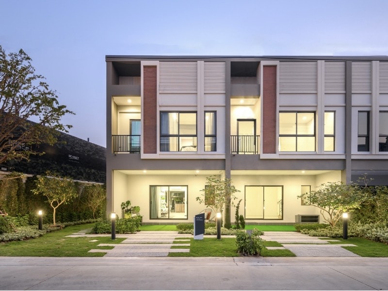 ทำเลเพชรเกษม 81