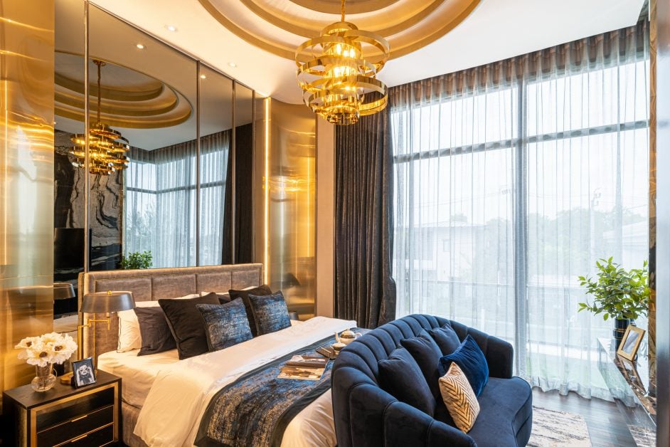 ฟังเพลงสร้างบรรยากาศที่บ้าน