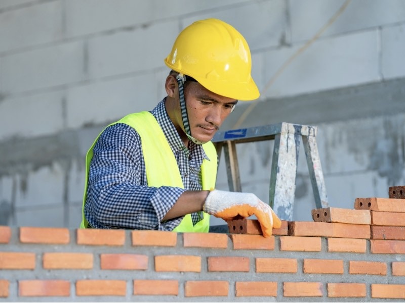 อิฐสร้างบ้าน