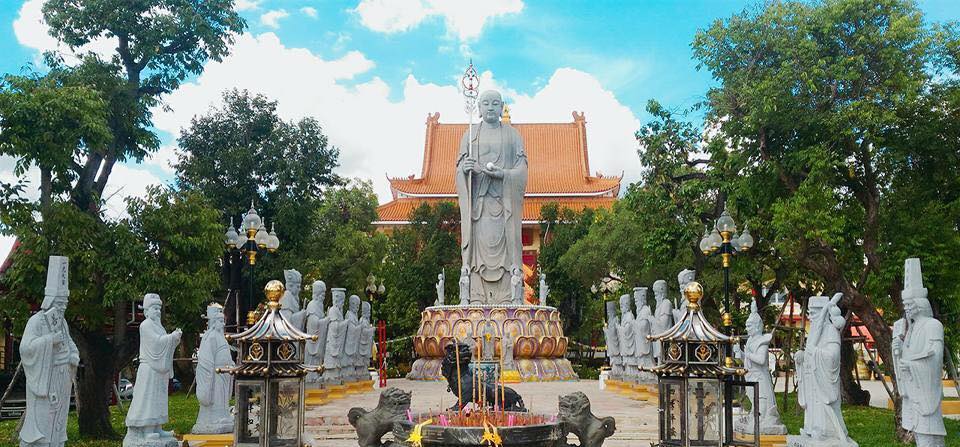 ไหว้พระ 9 วัด