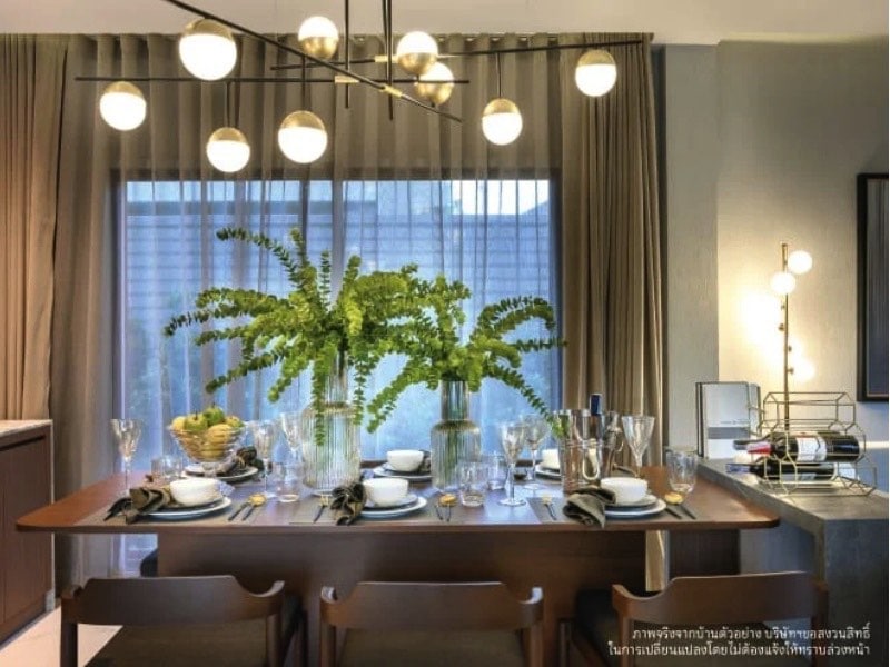 ซื้อเฟอร์นิเจอร์