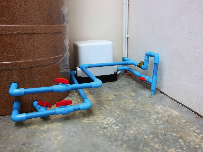 ท่อน้ำรั่วซึมในบ้าน