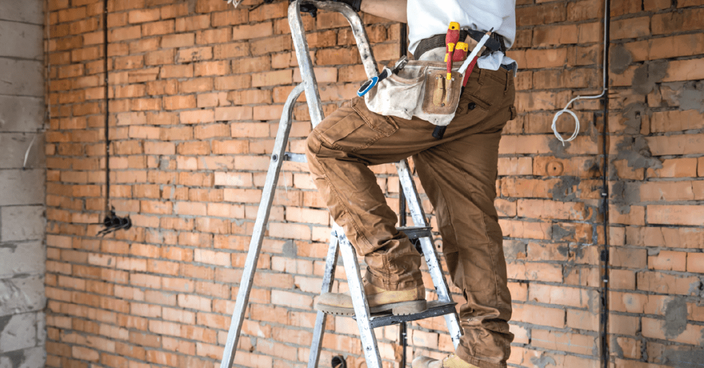 เครื่องมือช่างพื้นฐาน - บันได