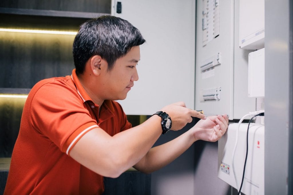 บริการดูแลบ้าน รู้ใจคลับ ซ่อมบ้าน