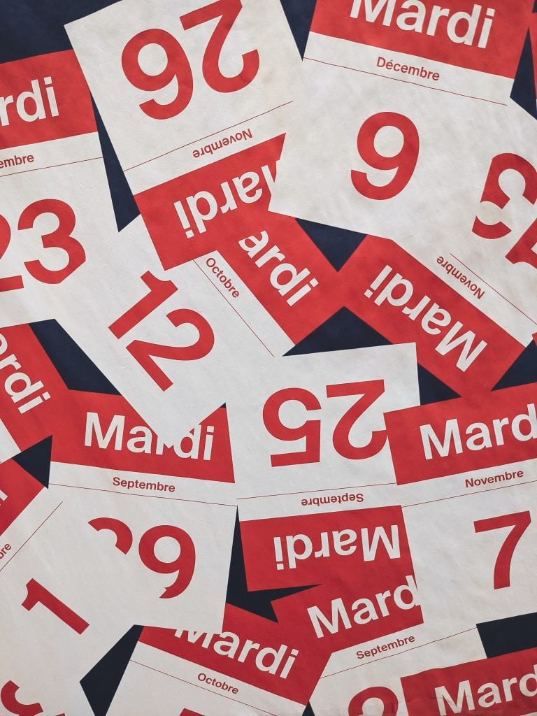 เก็บของย้านบ้าน