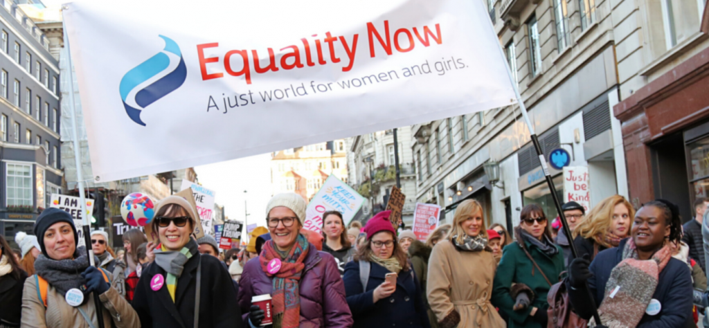 เพื่อนหญิง พลังหญิง