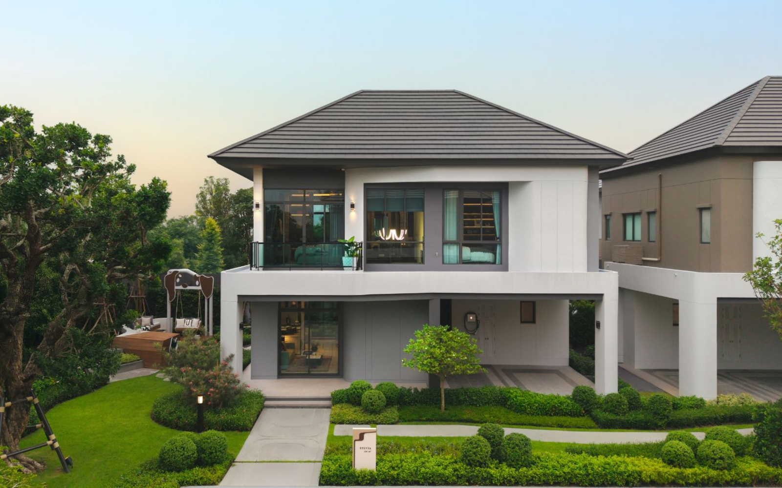 บางกอก บูเลอวาร์ด แจ้งวัฒนะ-ชัยพฤกษ์ SYLVIA